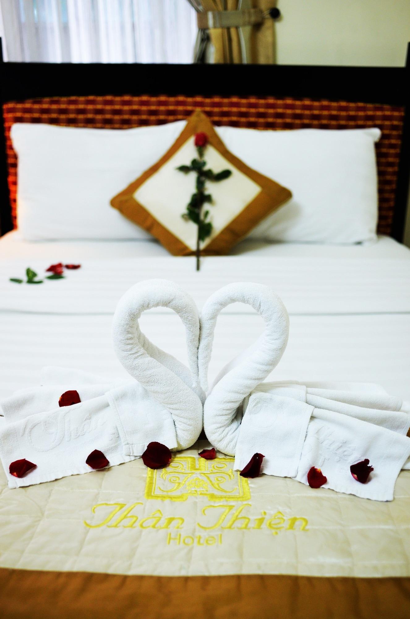 Than Thien - Friendly Hotel Hue Exterior foto
