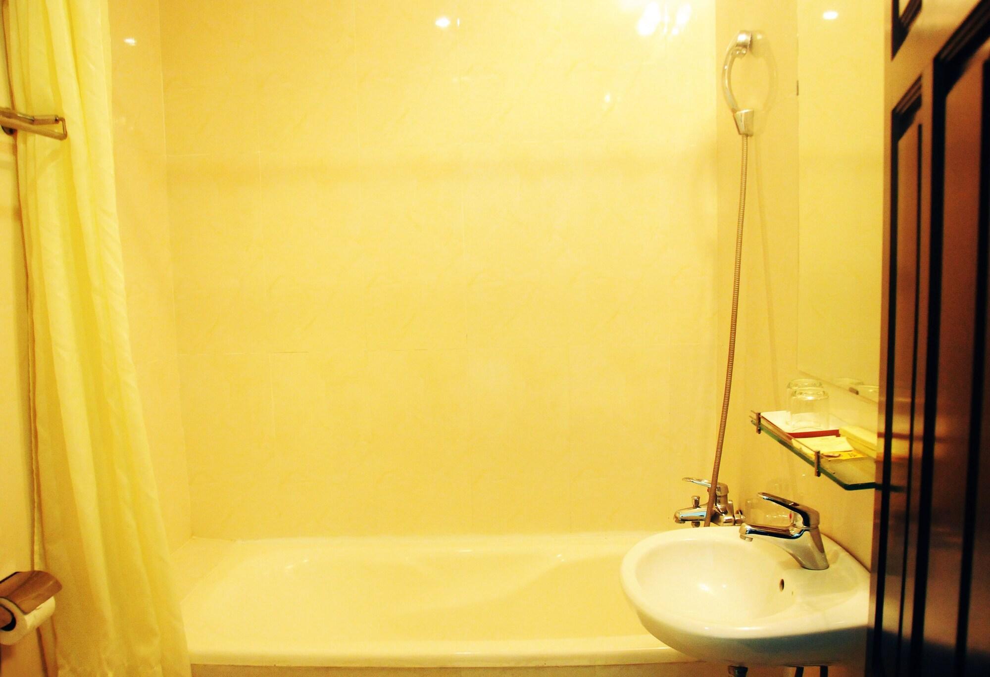 Than Thien - Friendly Hotel Hue Exterior foto