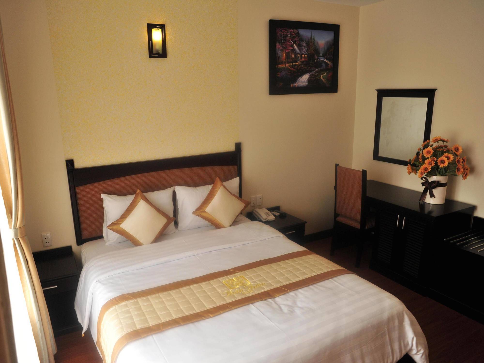 Than Thien - Friendly Hotel Hue Exterior foto